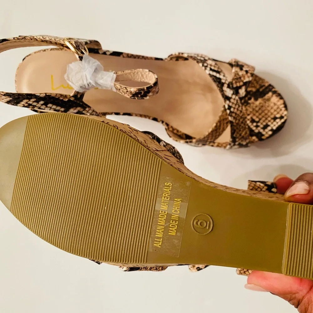 NWT Lulu’s Snakeskin Open Toe Sandals - Picture 5 of 5